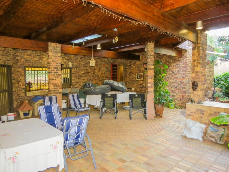 4 Bedroom Property for Sale in Heuwelsig Free State